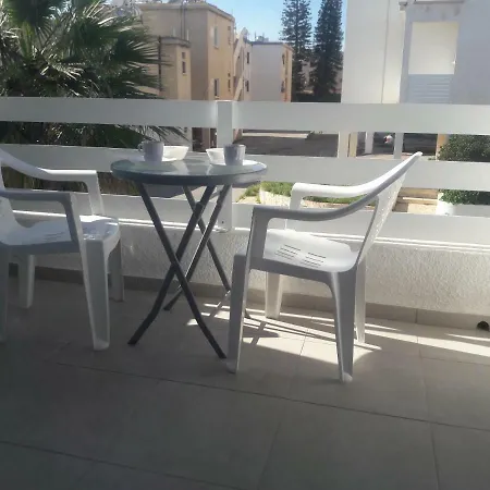 Kousoulis Central Apartment *